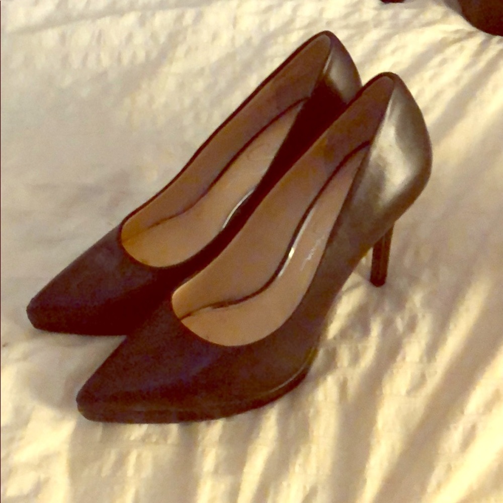 Jessica Simpson black heels, 4 inches